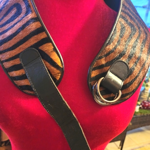 80s YVES SAINT LAURENT Tiger Striped Leather Cowhide Fur Brown Black Wide Belt S - Picture 8 of 16